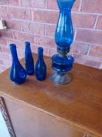 Olielamp met blauwe vaasjes, Antiquités & Art, Antiquités | Vases, Enlèvement