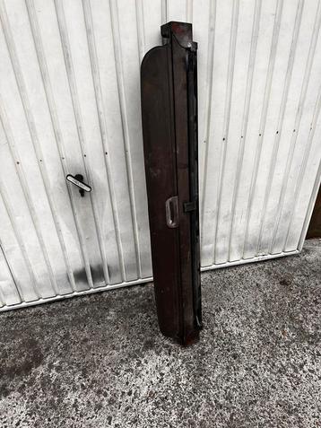 Kofferbakhoes voor BMW X5 E70 met hondengrill beschikbaar voor biedingen