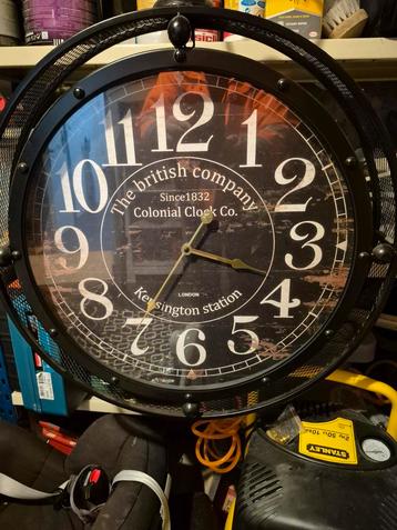 Horloge 55cm fer forger style industriel impeccable beschikbaar voor biedingen