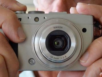 Nikon Coolpix A: 16 MP APS-C sensor & 28 mm (eq.) f/2.8 lens beschikbaar voor biedingen
