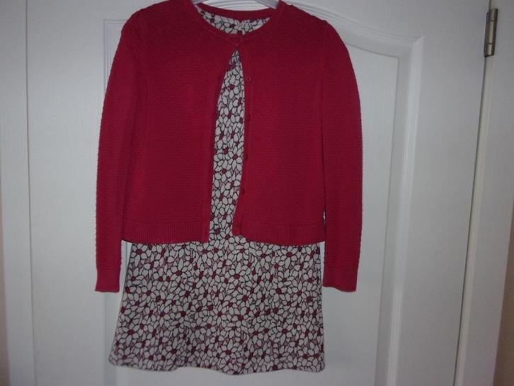 Mooi winterjurkje met giletje. Maat 134 (NIEUWSTAAT, Kinderen en Baby's, Kinderkleding | Maat 134, Nieuw, Meisje, Jurk of Rok