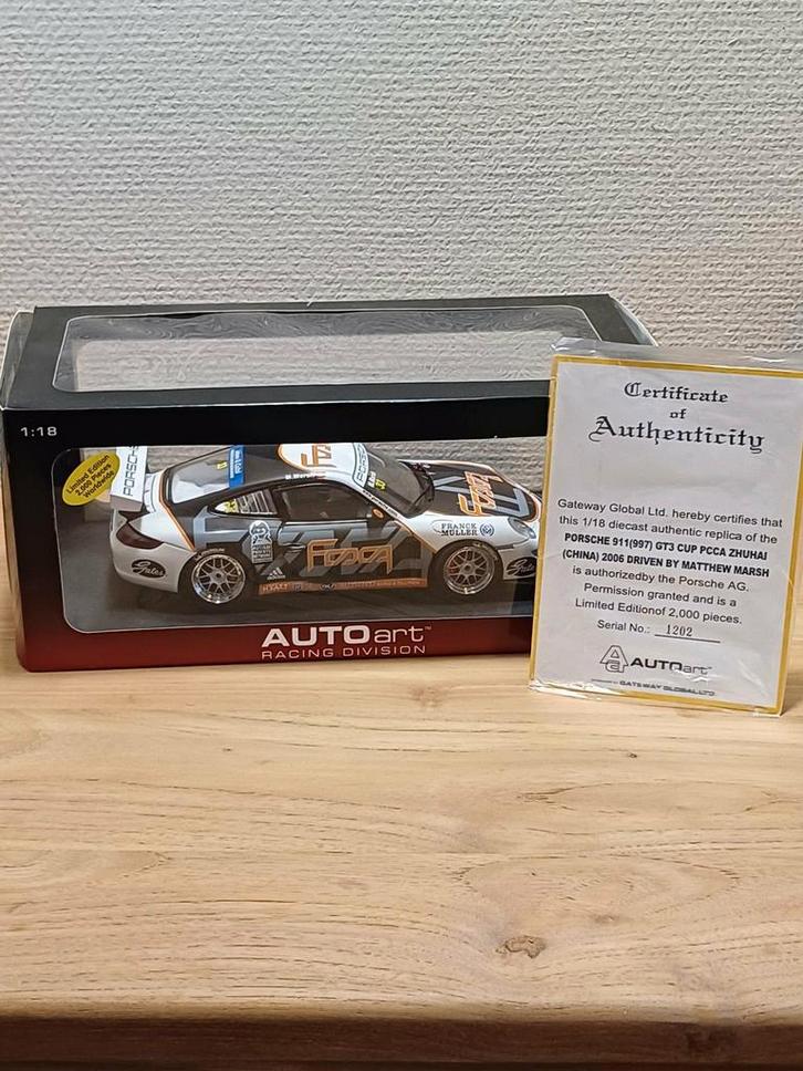 Autoart Porsche 911 Zhuhai China Met certificaat limited edi, Hobby & Loisirs créatifs, Voitures miniatures | 1:18, Neuf, Voiture