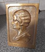 Koperenstaander van koningin Astrid, 2 boeken en prenten, Verzamelen, Ophalen of Verzenden