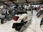 Vespa GTS Super Sport 125 Blanc, Scooter, Bedrijf, 125 cc, 11 kW of minder