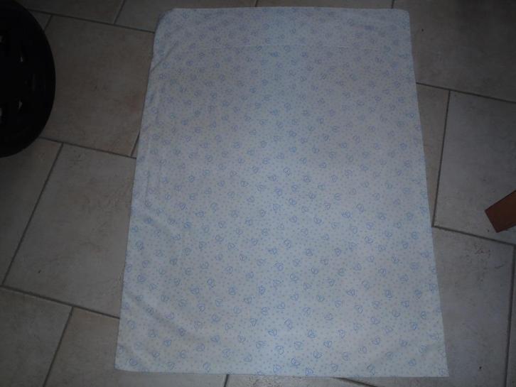 Housse pour couette bébé, Enfants & Bébés, Chambre d'enfant | Linge de lit, Comme neuf, Housse de couette, Blanc, Garçon ou Fille