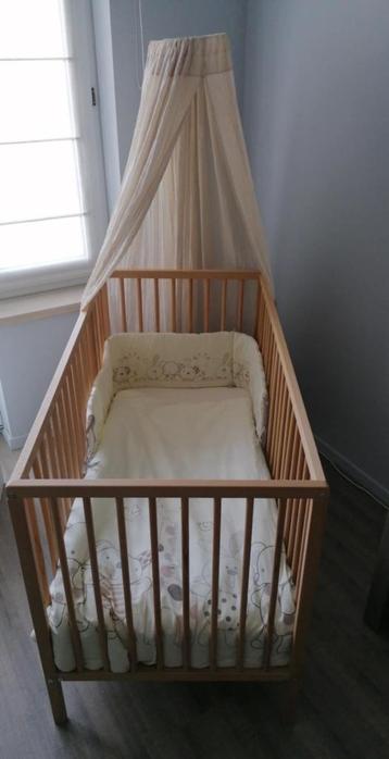 Kinderbed, Kinderen en Baby's, Kinderkamer | Bedden, Ophalen, Zo goed als nieuw, Minder dan 140 cm, Minder dan 70 cm