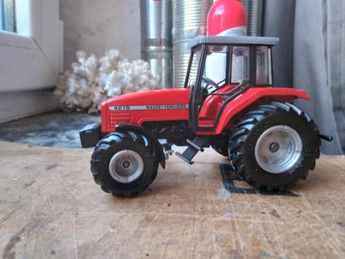 Massey Ferguson 4270 Siku, Hobby & Loisirs créatifs, Voitures miniatures | 1:32, Utilisé, Tracteur et Agriculture, SIKU, Enlèvement ou Envoi