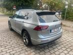 Vw Tiguan 2.0 TDI diesel R-line Full option 7pl in top staat, Auto's, Monovolume, Euro 6, USB, Alcantara