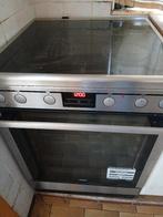 AEG elektrisch fornuis  breedte 60 centimeter, Elektronische apparatuur, Fornuizen, Ophalen, 4 kookzones, Zo goed als nieuw, Energieklasse A of zuiniger