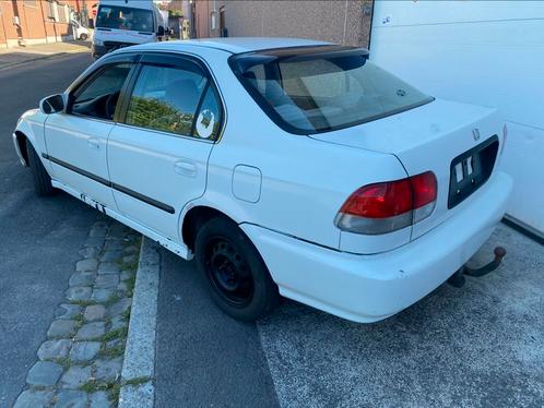 Honda civic ferio usdm importer  vtec 15cc 115ch  157.000km, Auto's, Honda, Particulier, Civic, ABS, Airbags, Airconditioning