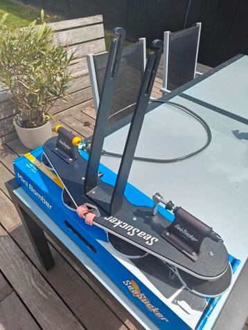 Mini-bombardier SeaSucker, Enlèvement