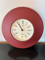 Renault Mégane wandklok, Huis en Inrichting, Woonaccessoires | Klokken, Ophalen, Zo goed als nieuw, Analoog, Wandklok