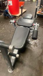 Matrix abdominal crunch bench Plate loaded, Sport en Fitness, Fitnessmaterialen, Ophalen of Verzenden, Gebruikt