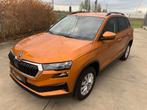 SKODA KAROQ 1.5TSI NAVI/LED/ZETELVERW/CRUISE C/DAB+/KEYLESS, Auto's, Skoda, Stof, 1498 cc, Overige kleuren, Karoq