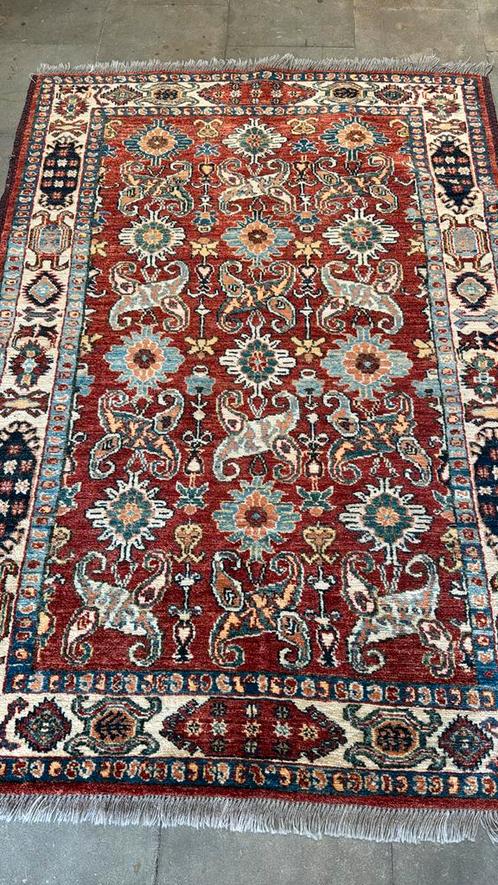 Handgeknoopt tapijt heel proper 145cmx104cm, Huis en Inrichting, Stoffering | Tapijten en Vloerkleden, Zo goed als nieuw, Ophalen of Verzenden