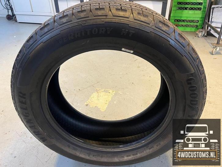 Banden goodyear wrangler territory ht 255 /55/r20 M&S, Auto-onderdelen, Banden en Velgen, Banden en Velgen, Personenwagen, Gebruikt