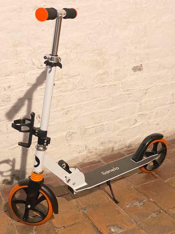 Nieuwe LIONELO LUCA-scooter beschikbaar voor biedingen