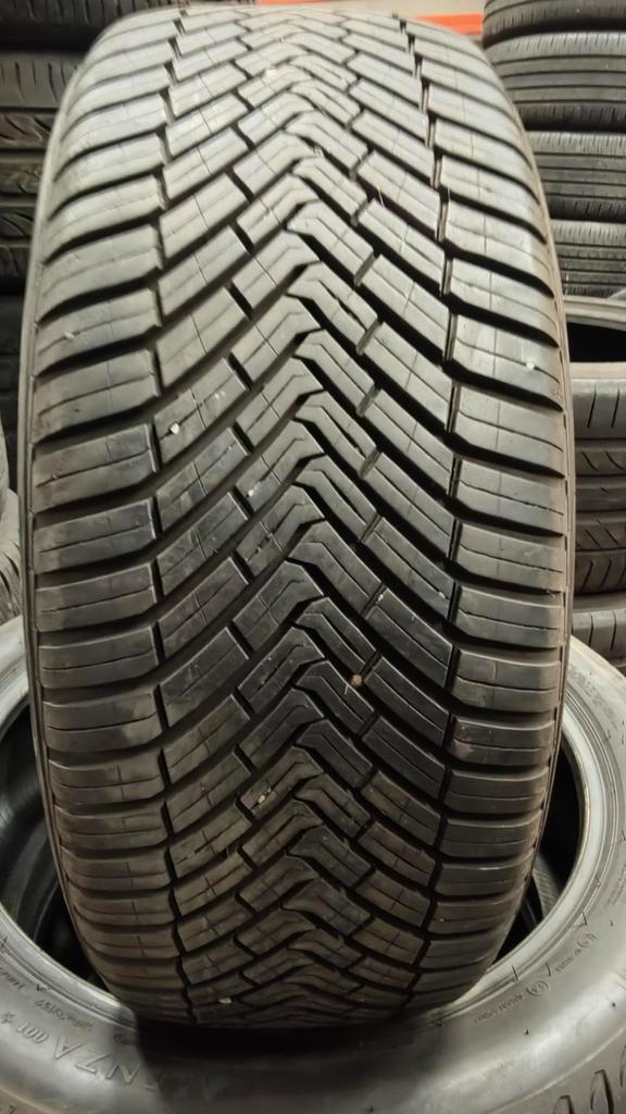 215/45r18 continental 45€ per stuk met montage en balanceren, Auto-onderdelen, Besturing, Ophalen