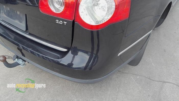 Trekhaak van een Volkswagen Passat, Auto-onderdelen, Ophanging en Onderstel, Volkswagen, Gebruikt, 3 maanden garantie