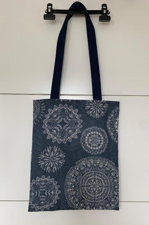 Sac tote bag motif Mandala, Handtassen en Accessoires, Tassen | Damestassen, Nieuw, Shopper, Blauw, Ophalen of Verzenden