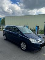Opel Zafira B 2010 Euro 5 benzine, Auto's, Euro 5, Zwart, Blauw, Leder en Stof