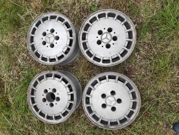 Mercedes W125 velgen beschikbaar voor biedingen