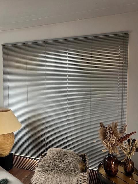 jaloezieën (lamellen), Maison & Meubles, Ameublement | Rideaux & Stores à lamelles, Enlèvement