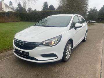 Opel Astra 1.6Diesel euro 6D, Auto's, Automaat, Wit, Particulier, Astra