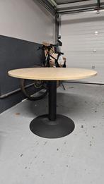 Ronde tafel, Enlèvement, Comme neuf