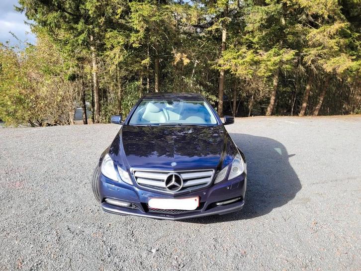 Mercikes Benz E220, Auto's, Mercedes-Benz, Particulier, E-Klasse, ABS, Airbags, Airconditioning, Boordcomputer, Centrale vergrendeling