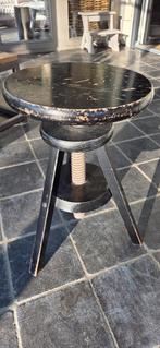 Pianostoeltje/verstelbare hoogte, Ophalen