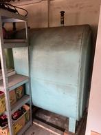 Metalen mazout tank: 2 gelijke tanks, Doe-het-zelf en Bouw, Verwarming en Radiatoren, Ophalen, Gebruikt