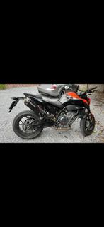 KTM 890 Duke 2022 (quick shifter, msr, akrapovic,…), Particulier