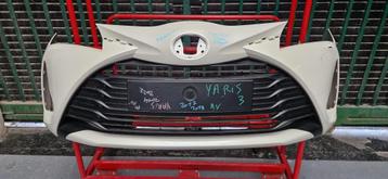 Pare choc avant TOYOTA YARIS 3 III 2017 a 2019 couleur BLANC beschikbaar voor biedingen