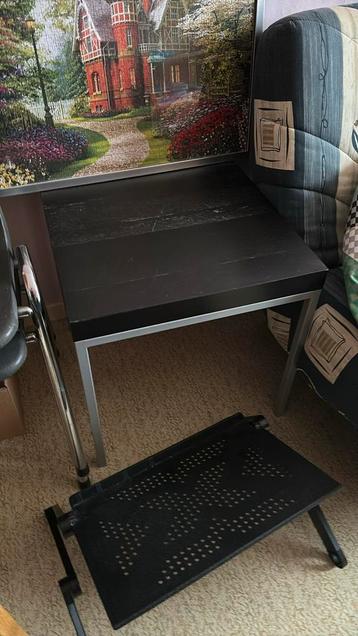 Tafel beschikbaar voor biedingen