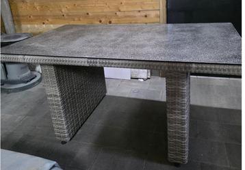 salontafel wicker tafeltje voor loungeset beschikbaar voor biedingen