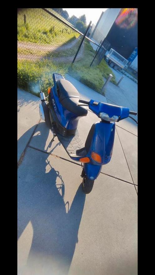 Piagio zip type 3, Fietsen en Brommers, Scooters | Piaggio, Zo goed als nieuw, Zip, Ophalen of Verzenden