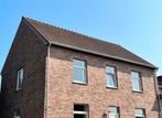 Appartement te genk met ruime tuin., Genk