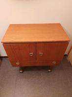 Mid-century ladekast op wielen, 1970s, 25 à 50 cm, Moins de 100 cm, Comme neuf, Enlèvement