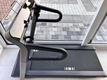 Loopband Technogym MyRun beschikbaar voor biedingen