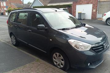 Dacia lodgy 1.5 dci / 28000 kms / courroie distrib ok, Autos, Dacia, Achat, Vitres électriques, Lodgy, Particulier
