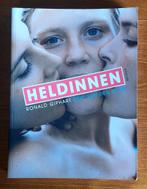 Boek - Ronald Giphart - Eric van den Elsen - Heldinnen, Enlèvement ou Envoi, Comme neuf