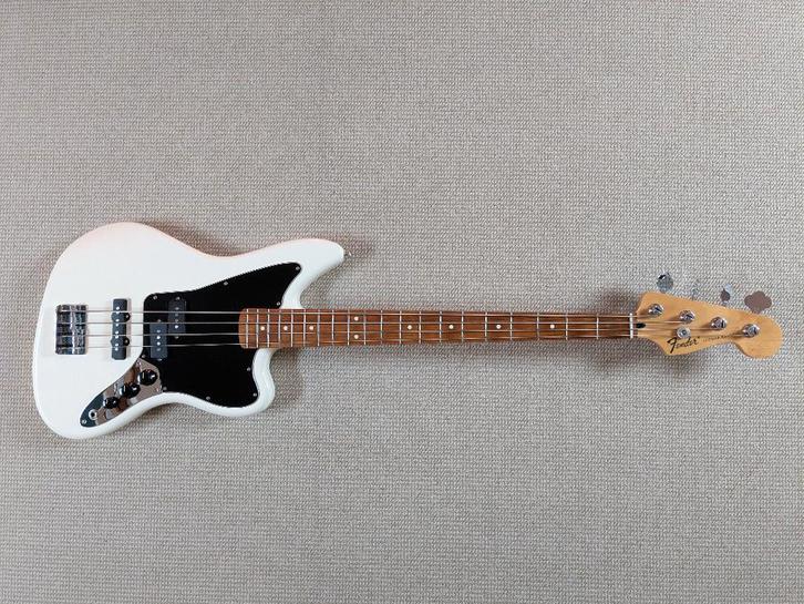 Fender Standard Jaguar Bass Olympic Wit, Muziek en Instrumenten, Snaarinstrumenten | Gitaren | Bas, Zo goed als nieuw, Elektrisch