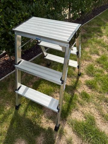 Aluminium dubbel trap rol/stopladder Krause beschikbaar voor biedingen