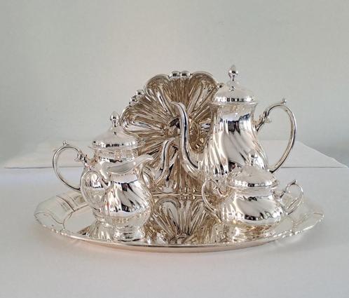 WMF - Verzilverd Porceleinen Koffie- en Theeservies, Antiek en Kunst, Antiek | Zilver en Goud, Zilver, Ophalen of Verzenden
