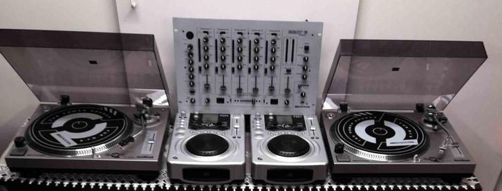DJ set alles apart te koop/beluisteren als nieuw, Audio, Tv en Foto, Platenspelers, Zo goed als nieuw, Platenspeler, Pitch-regelaar