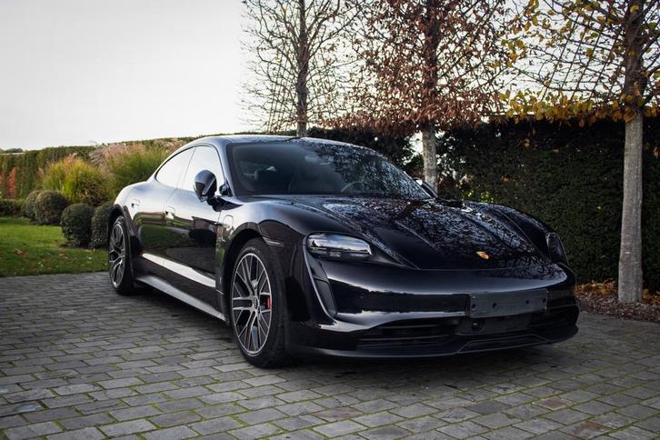 Porsche taycan 4S, Auto's, Porsche, Particulier, Taycan, 4x4, Elektrisch, Euro 6, Stadsauto, 4 deurs, Automaat, Zwart, Zwart, Leder