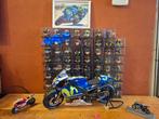 Moto Altaya VR46 1/4 + 63 casques (63 premiers), Motos, Enlèvement