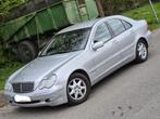 Mercedes C220 Cdi 2003 110Mkm 1prop 350€, Auto's, Stof, Zwart, 5 deurs, Particulier