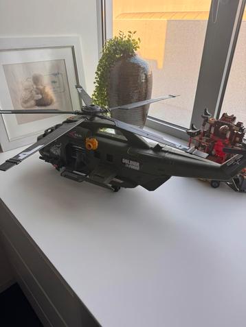 Helikopter beschikbaar voor biedingen